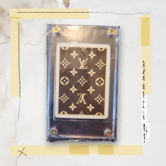 Louis Vuitton 7 ♠️ Spades Card NEW in Protective Case - Picture 2 of 3